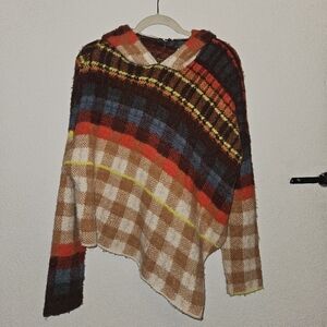 Asymetrical Plaid Sweater